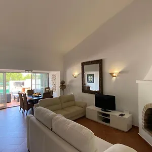 Alfamar V3 Falesia Beach Casa de Férias